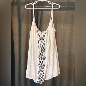 Old Navy White Top with Black Embroidery